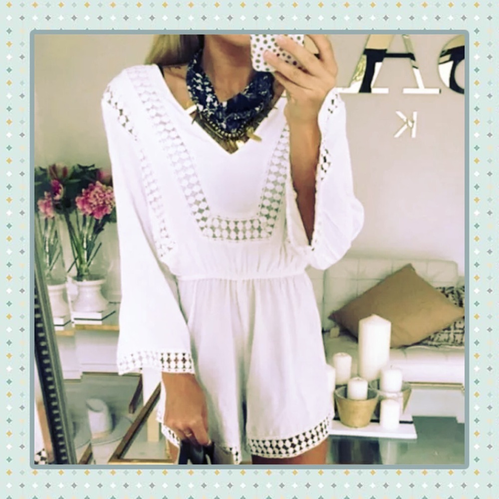 NWOT Beautiful white romper